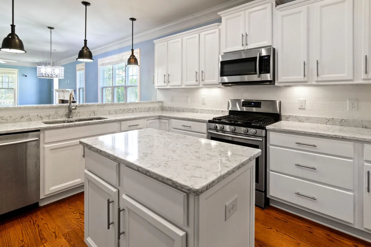 Filth & Squalor Cleanup in Pleasant Hill, IA